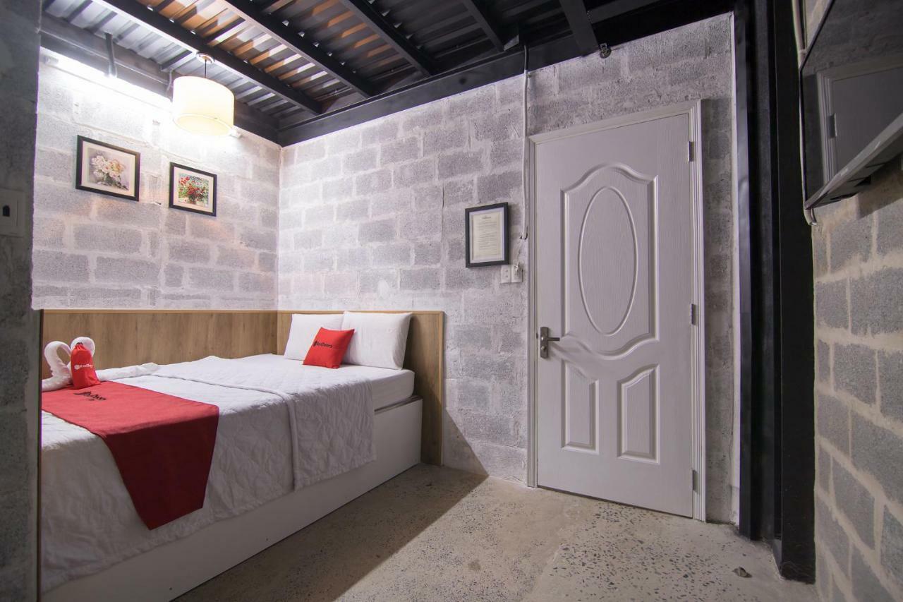 Reddoorz Plus @ Ung Van Khiem Street Хошимін Екстер'єр фото